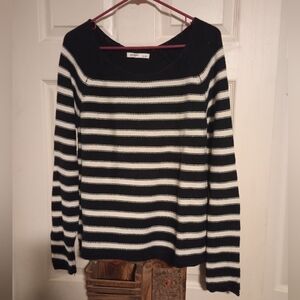 Black and White Striped Old Navy Sweater Size Large